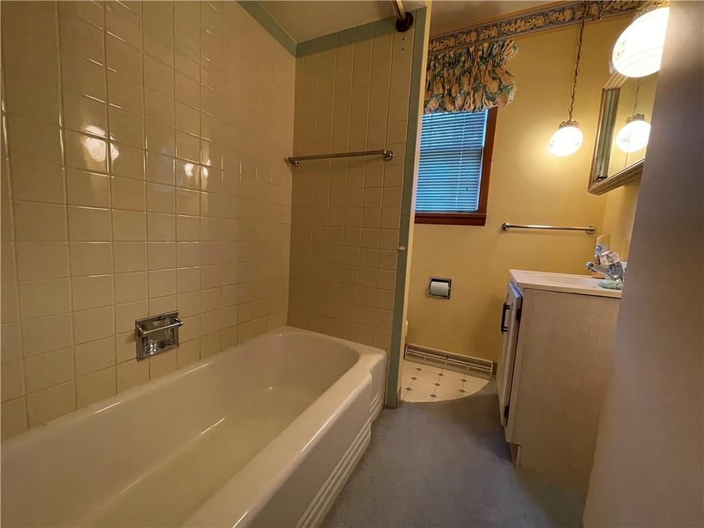 122 Arnold Road Beaver Falls, PA 15010 - Photo 11 of 14 Gallery Image 11