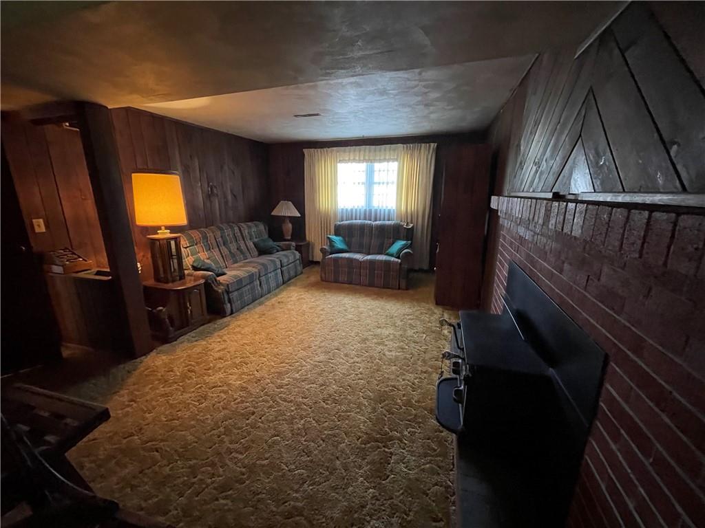 122 Arnold Road Beaver Falls, PA 15010 - Photo 12 of 14 Gallery Image 12