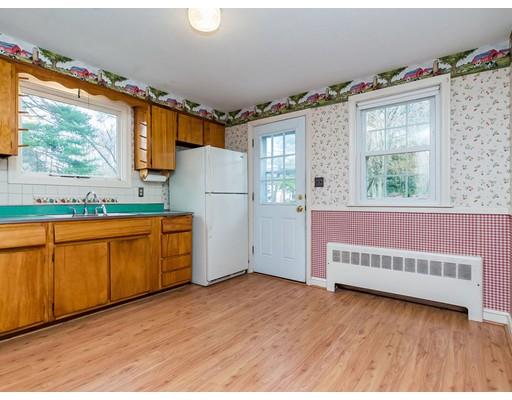 32 Beaverbrook Road Burlington, MA 01803 - Photo 12 of 30 Gallery Image 12