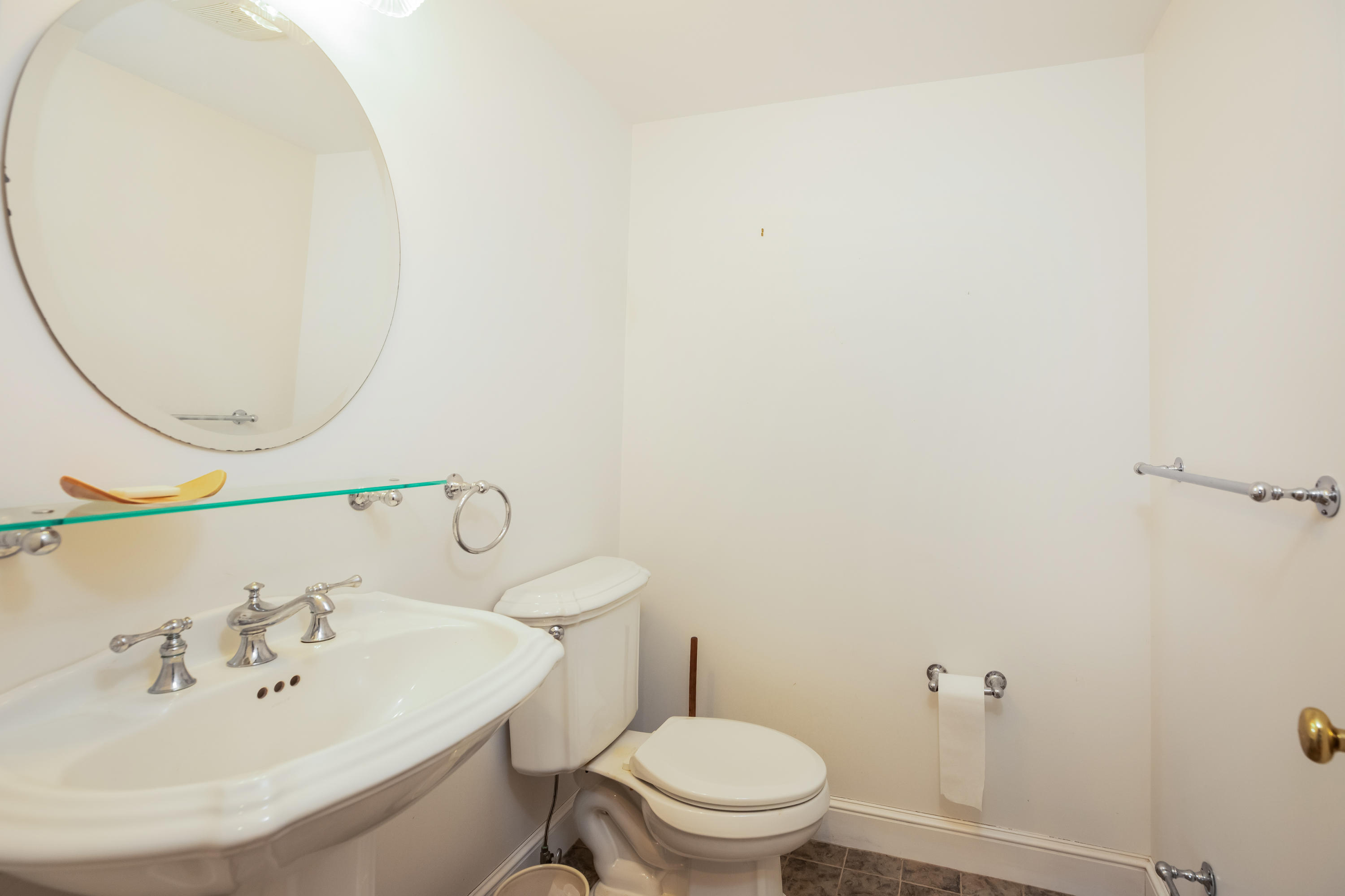 2 Pierce Way Kennebunk, ME 04043 - Photo 27 of 31 022-photo-powder-room-6809580