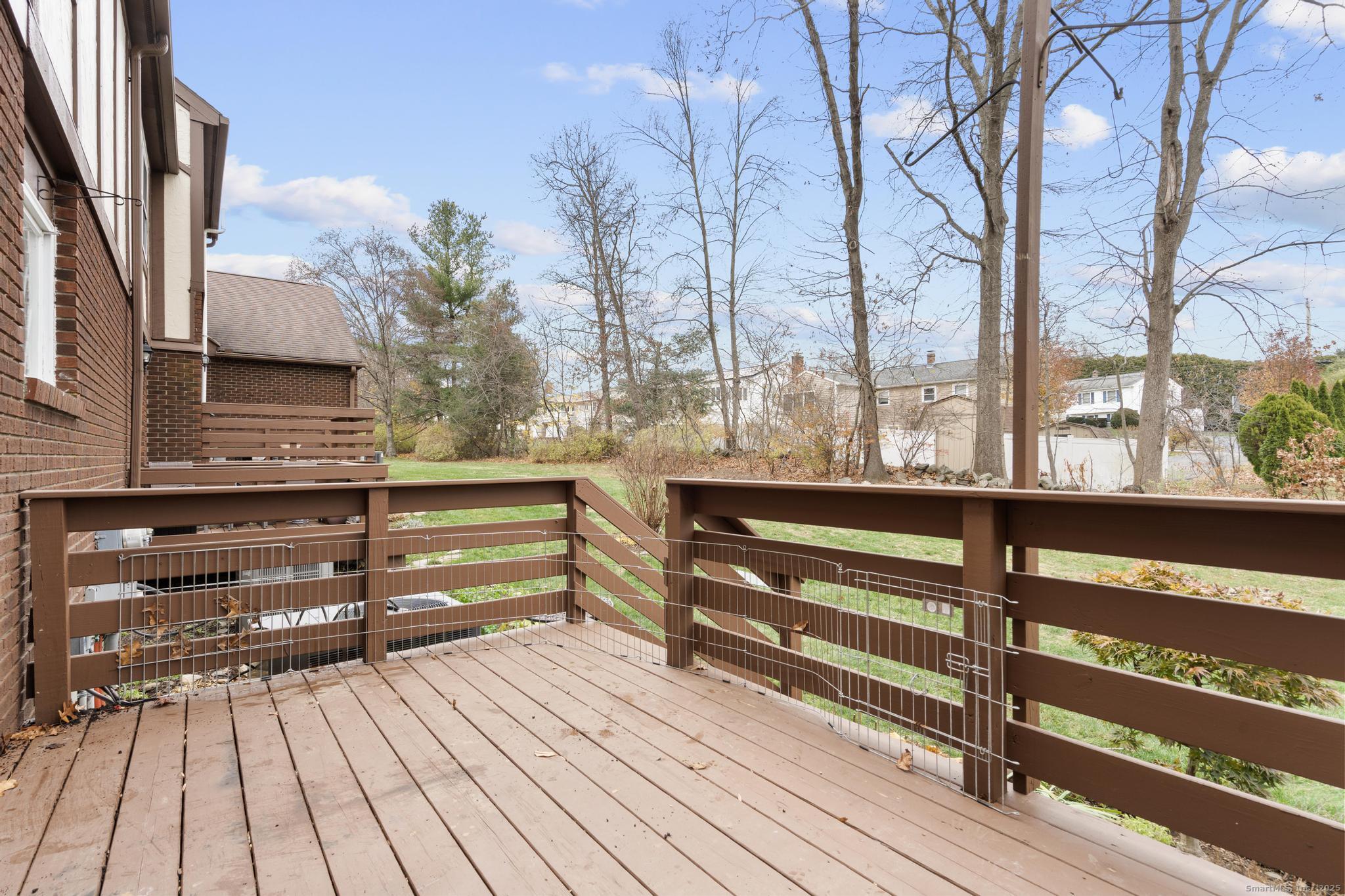 15 Derbyshire, Unit 15 Derby, CT 06418 - Photo 29 of 39 a view of outdoor space with seating