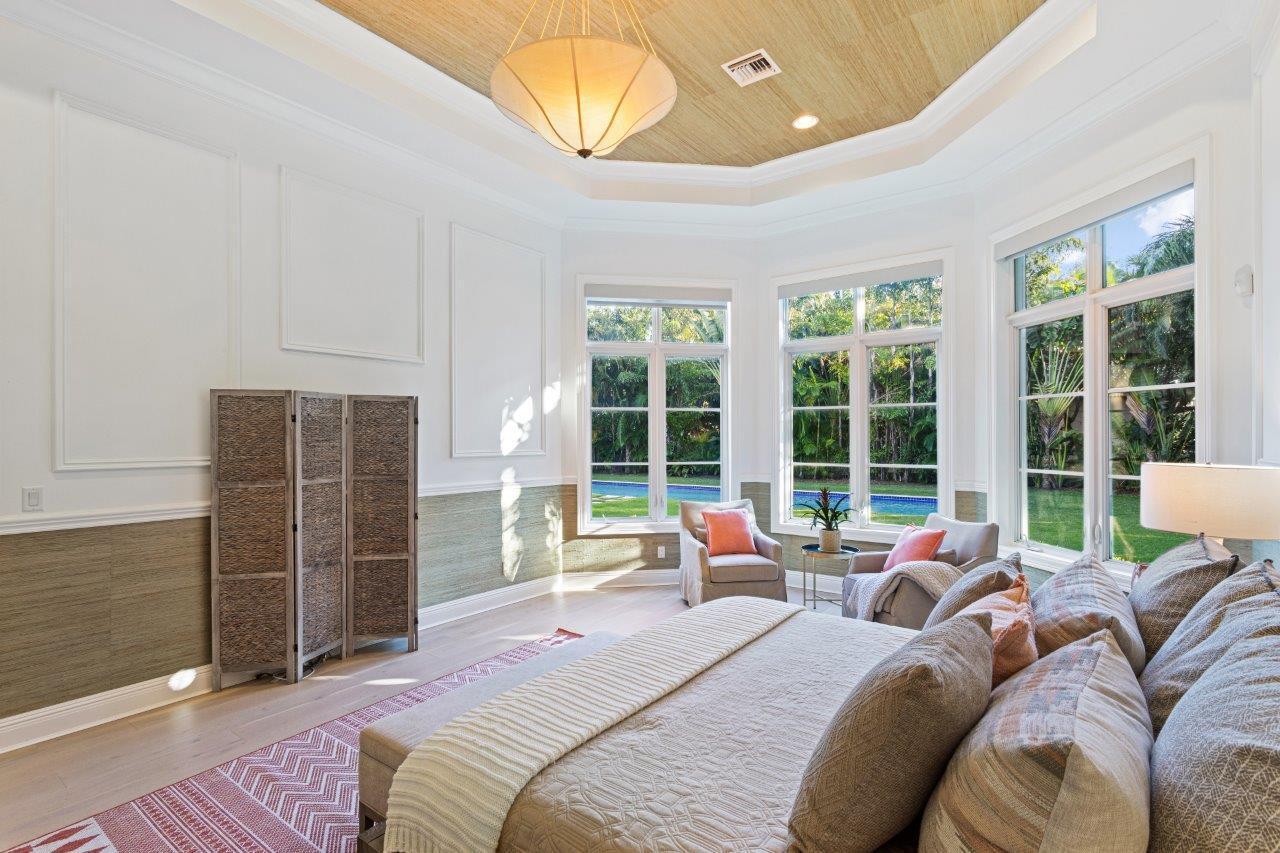 4 Coconut Lane Ocean Ridge, FL 33435 - Photo 19 of 33 MASTER_BED_ANGLE_2