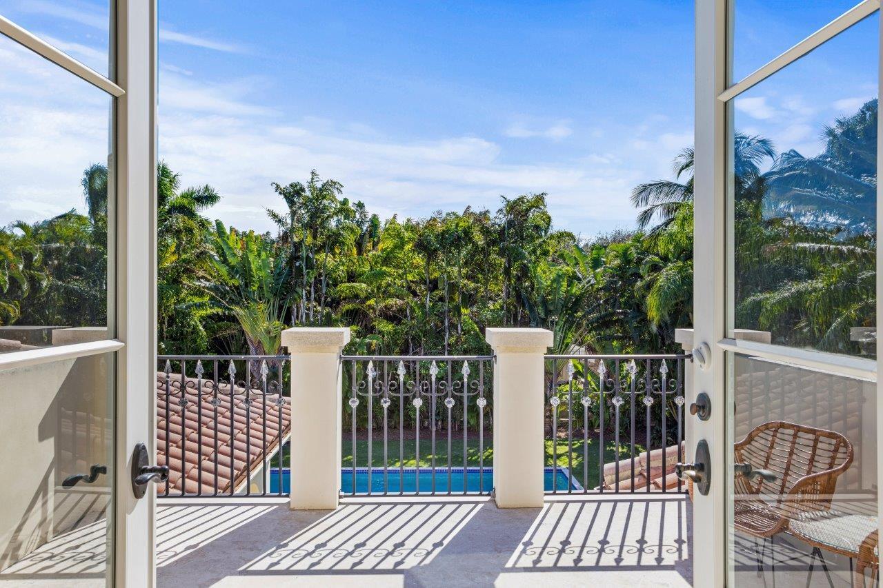 4 Coconut Lane Ocean Ridge, FL 33435 - Photo 26 of 33 BALCONY_ENTRY
