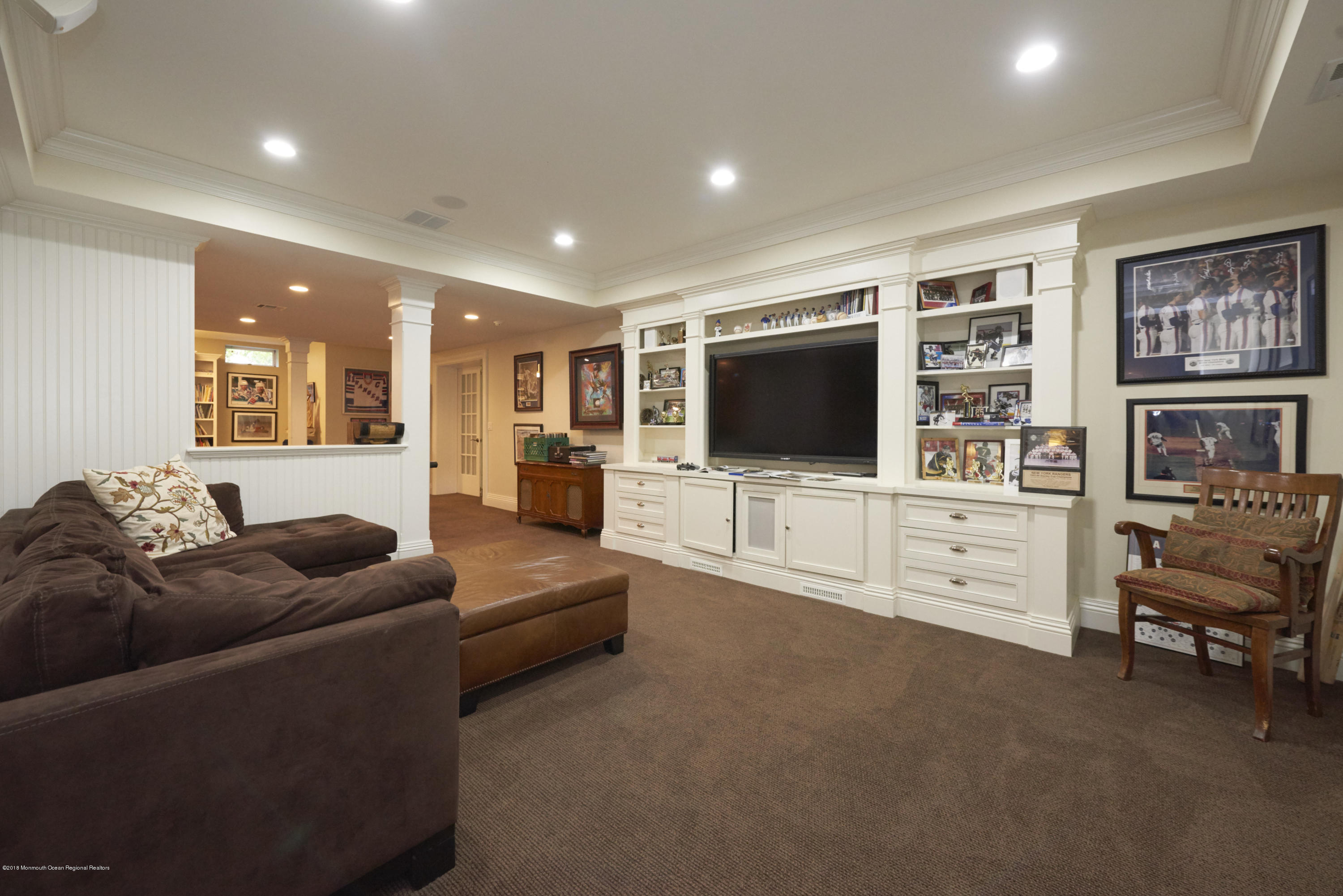 6 Willowbrook Road Rumson, NJ 07760 - Photo 27 of 33 a living room with furniture and a flat screen tv
