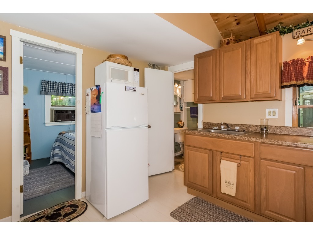 31 Terrace Hill Road, Unit 3 Gilford, NH 03249 - Photo 11 of 33