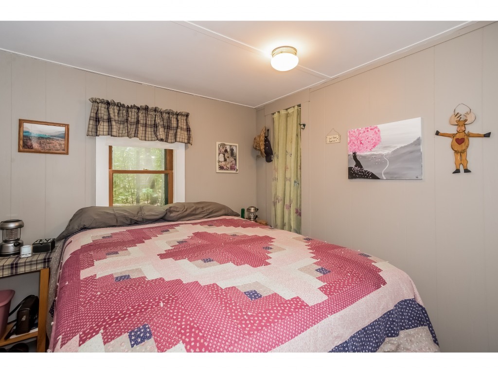 31 Terrace Hill Road, Unit 3 Gilford, NH 03249 - Photo 16 of 33