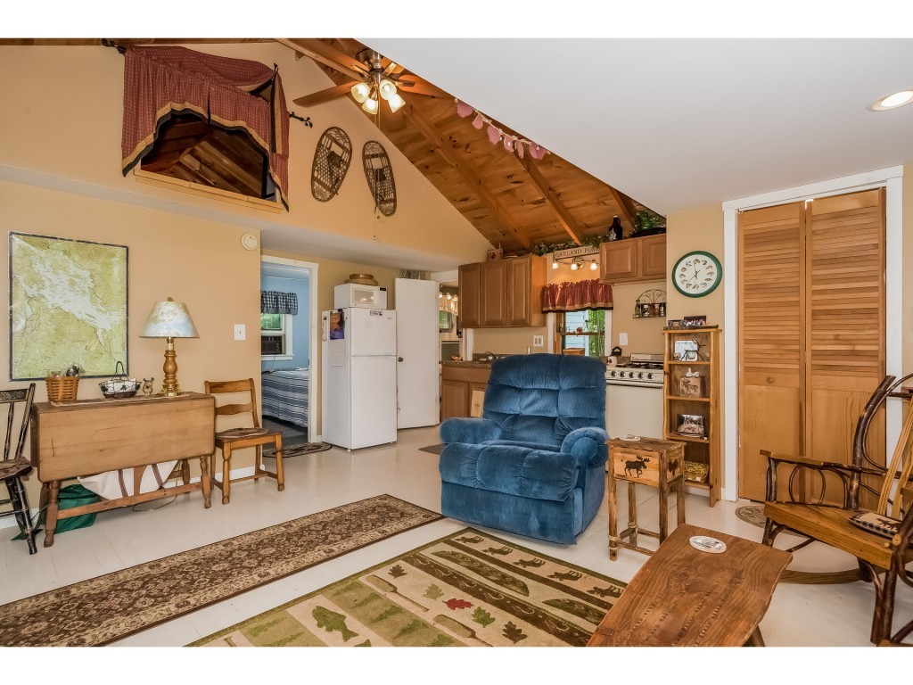 31 Terrace Hill Road, Unit 3 Gilford, NH 03249 - Photo 5 of 33