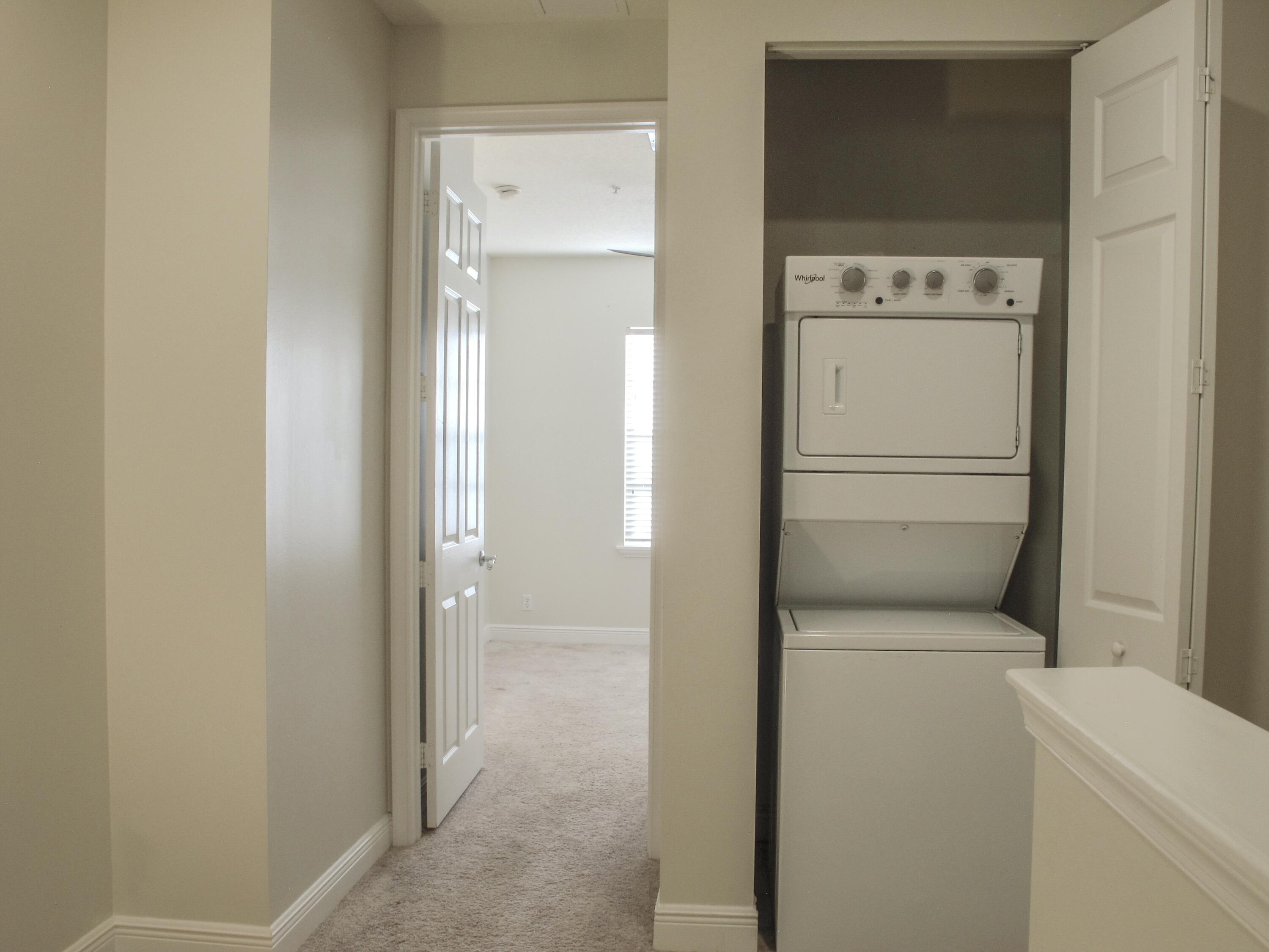 124 Jesup Lane Jupiter, FL 33458 - Photo 18 of 30 Laundry 3rd floor