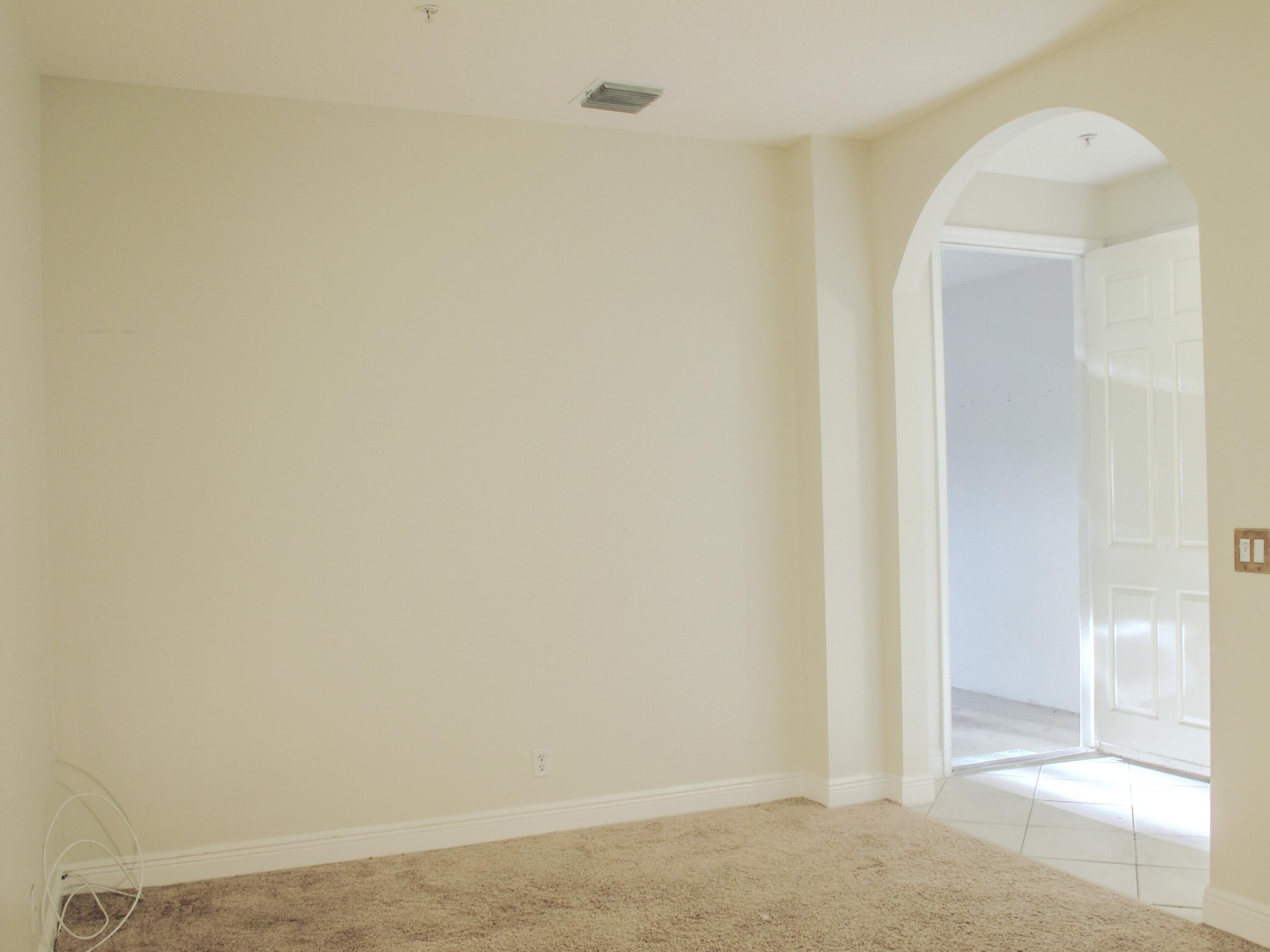 124 Jesup Lane Jupiter, FL 33458 - Photo 5 of 30 1st floor den