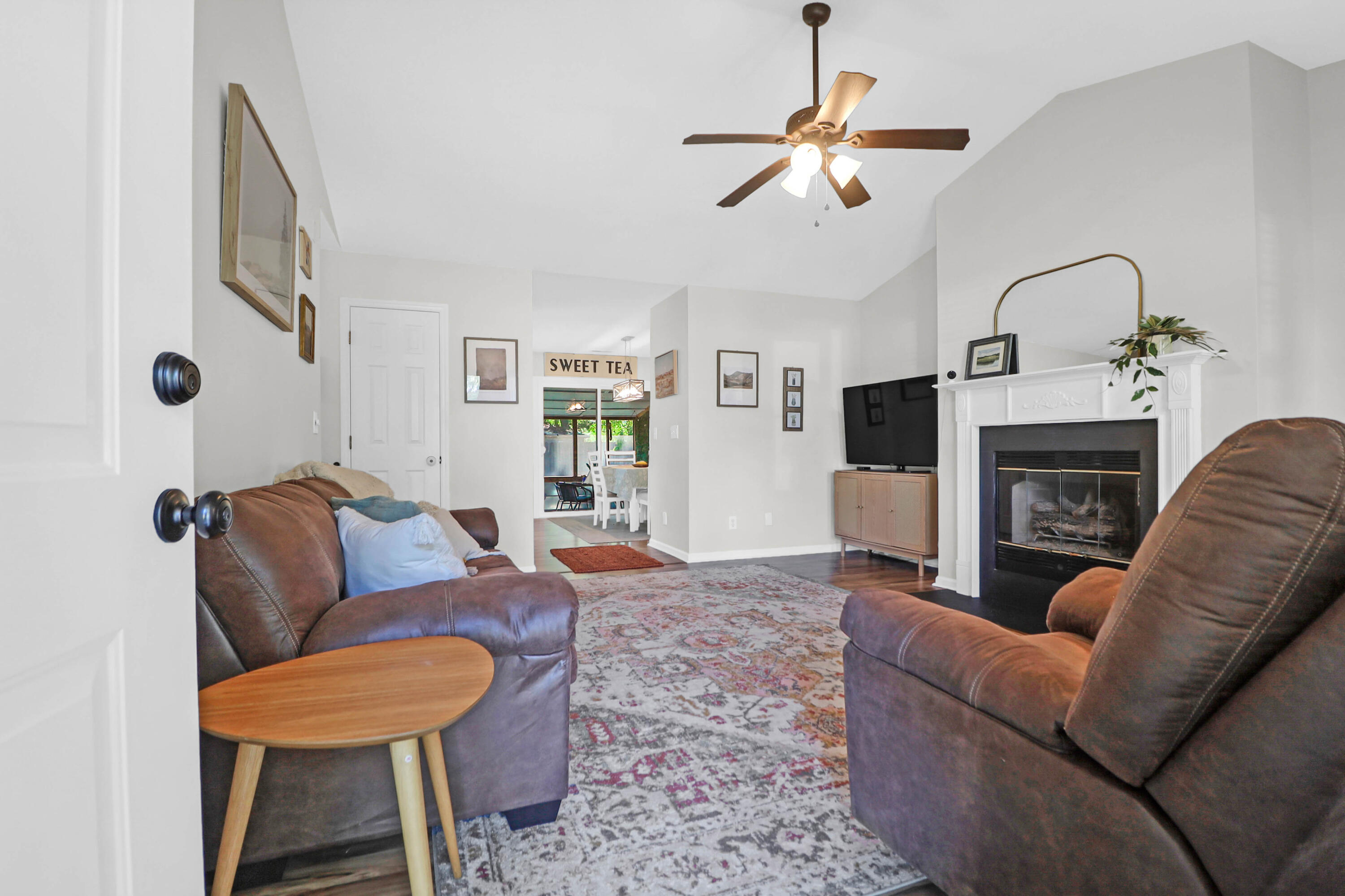 1153 Wyndham Road Charleston, SC 29412 - Photo 3 of 19 1153 Wyndham Dr -Tidalcreekphoto- (13)