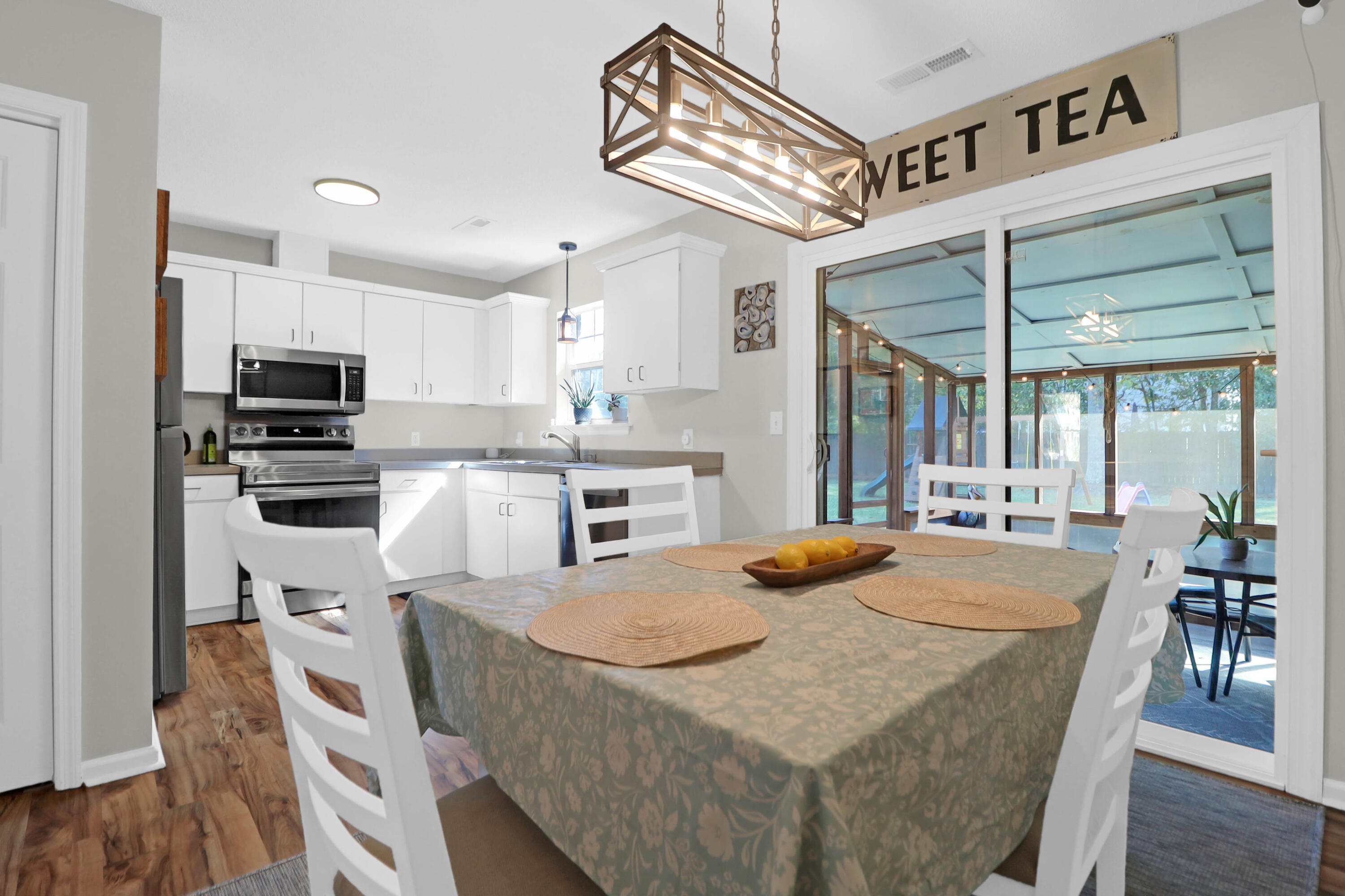 1153 Wyndham Road Charleston, SC 29412 - Photo 4 of 19 1153 Wyndham Dr -Tidalcreekphoto- (16)
