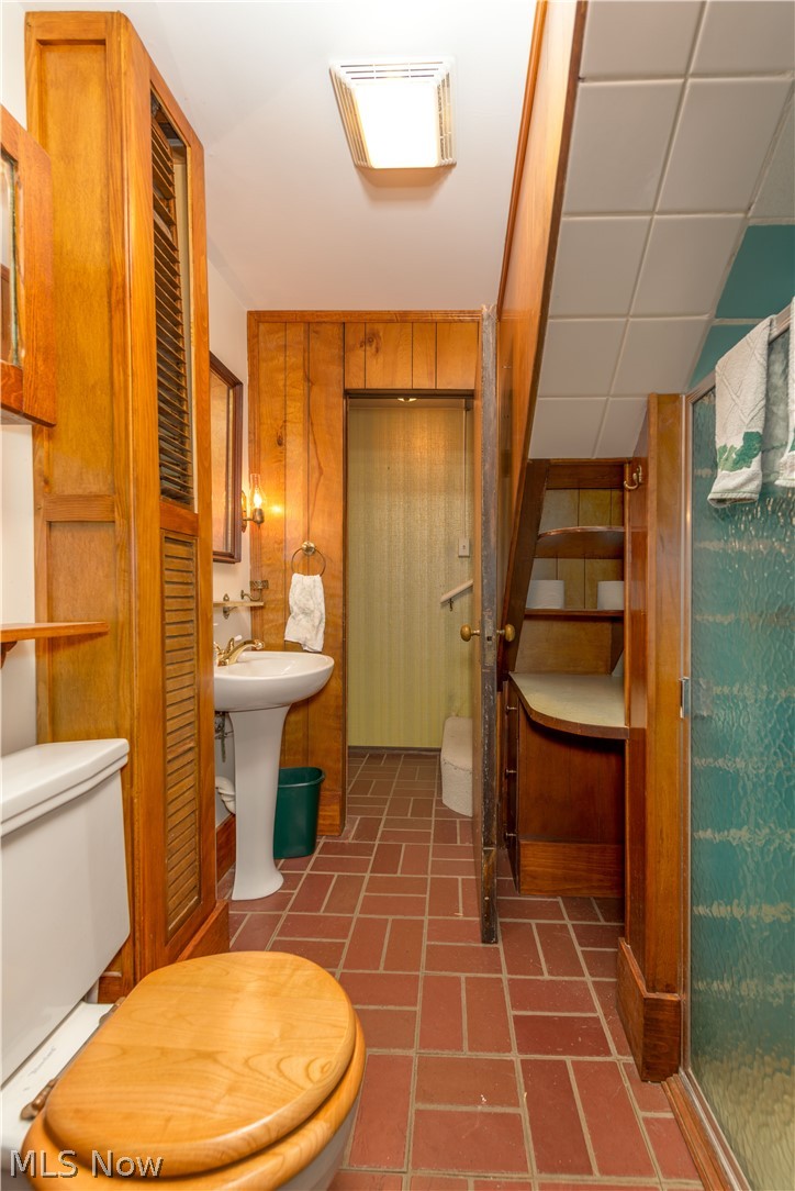 4645 West Bath Road Akron, OH 44333 - Photo 5 of 22 Gallery Image 5