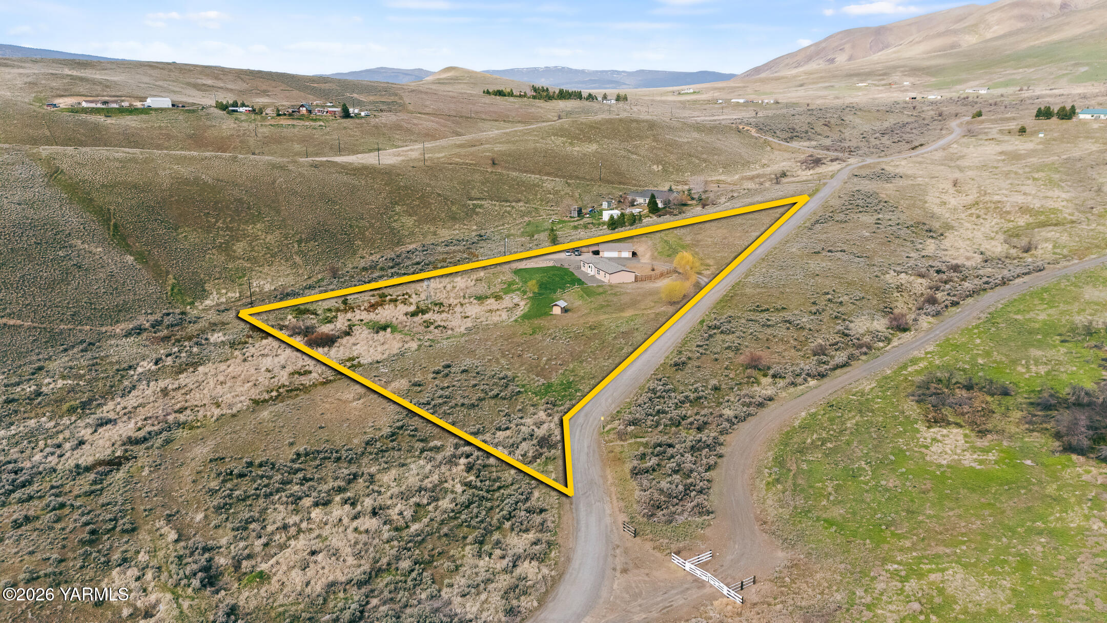 486 Elk Ridge Lane Selah, WA 98942 - Photo 26 of 27 486ElkRidgeLnAerials-2prop