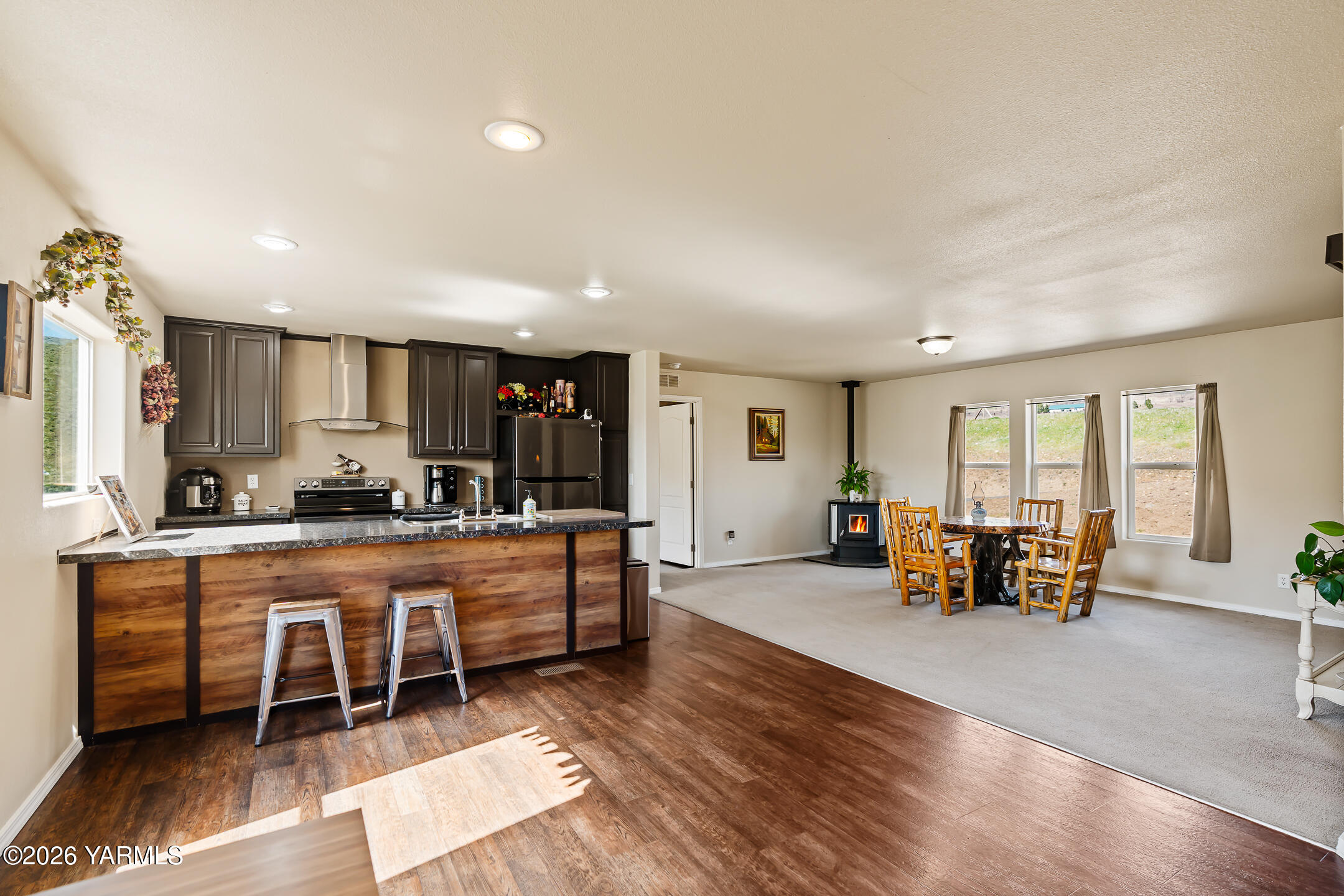 486 Elk Ridge Lane Selah, WA 98942 - Photo 6 of 27 486ElkRidgeLn-10