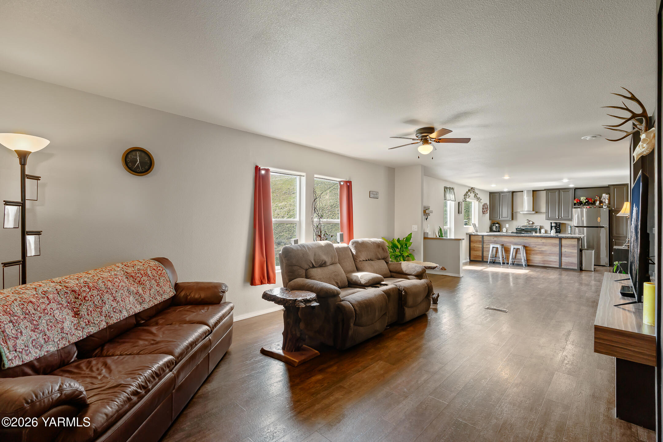 486 Elk Ridge Lane Selah, WA 98942 - Photo 8 of 27 486ElkRidgeLn-13copy