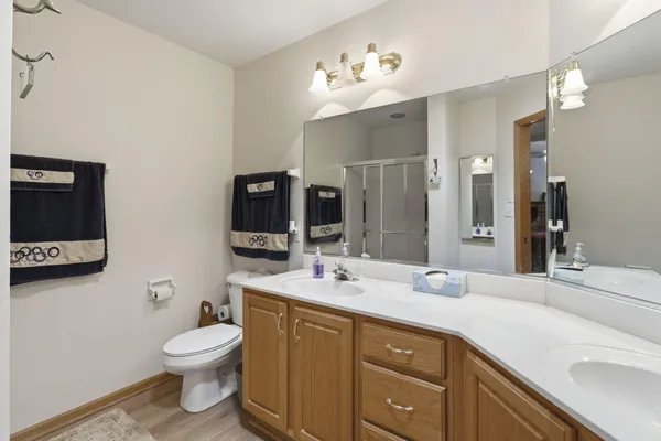 $425,000 | N80W17455 Robin Circle, Menomonee Falls, WI 53051