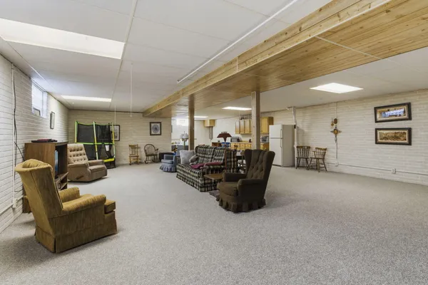 $425,000 | N80W17455 Robin Circle, Menomonee Falls, WI 53051