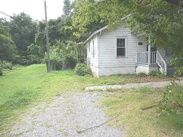 1308 Tipton Street High Point, NC 27262 - Photo 1 of 6 Gallery Image 1