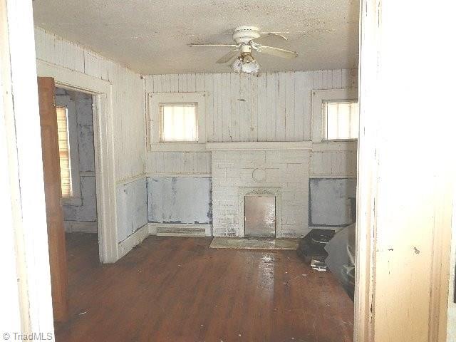 1308 Tipton Street High Point, NC 27262 - Photo 2 of 6 Gallery Image 2