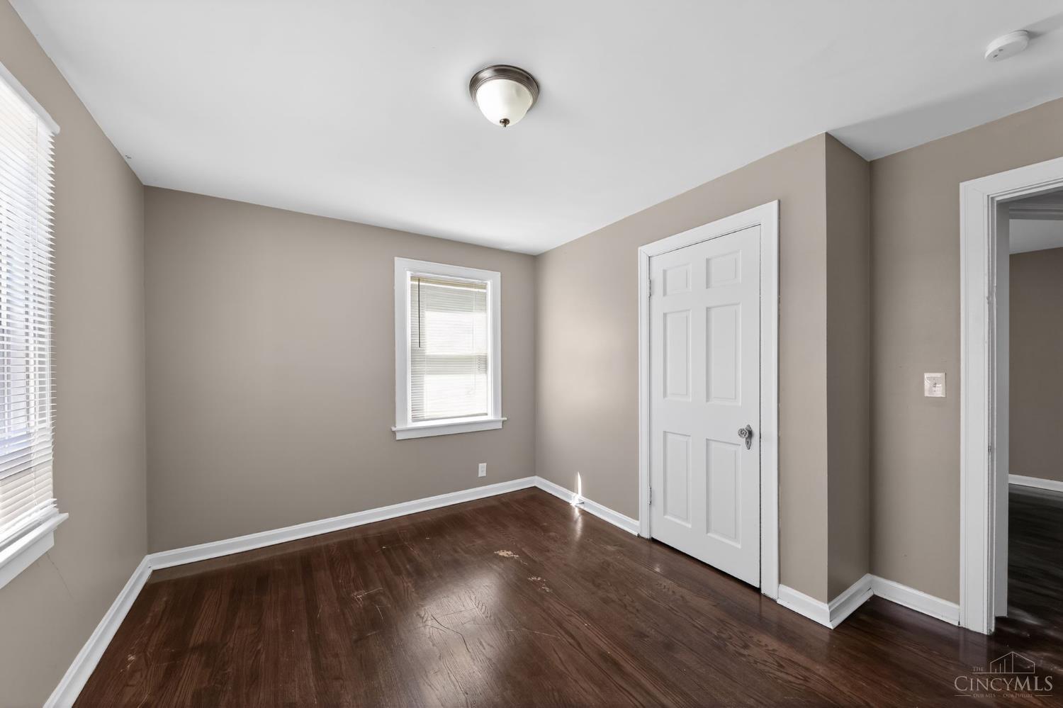 1284 Compton Road Cincinnati, OH 45231 - Photo 18 of 30 Gallery Image 18