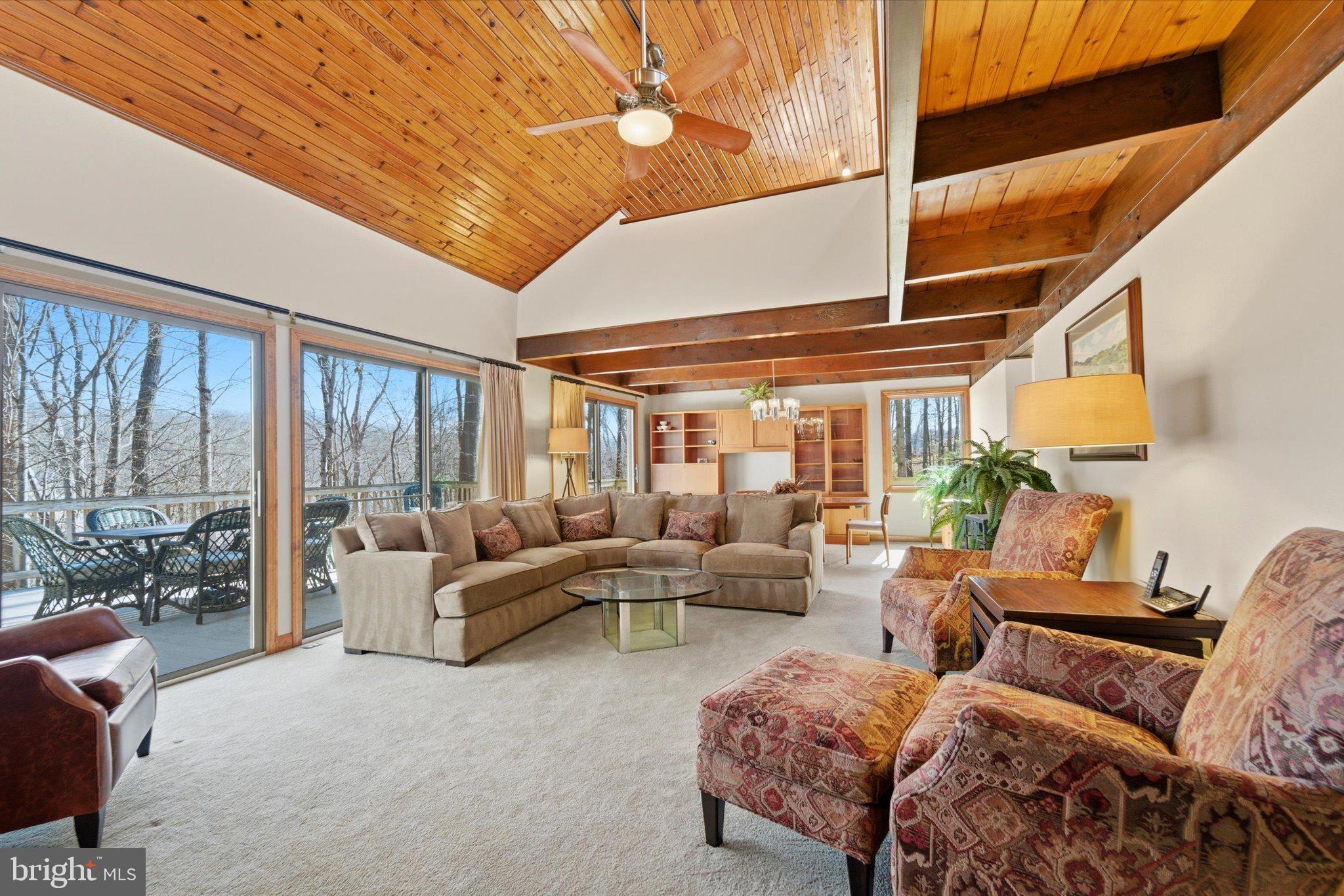 12500 Paradise Spring Road Clifton, VA 20124 - Photo 4 of 66 Family Room