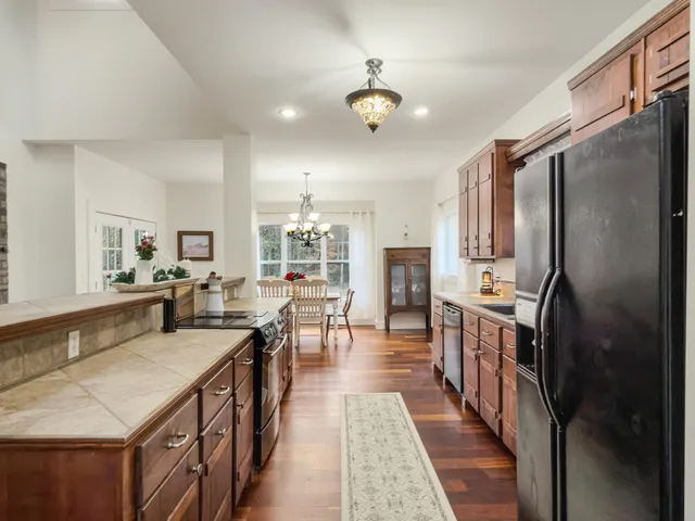 $1,830,000 | 1336-1346 Whitehouse Road, Summerville, SC 29486