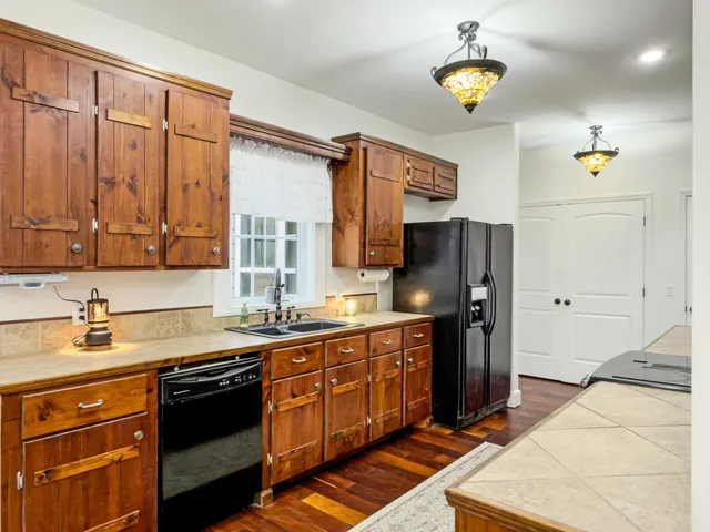 $1,830,000 | 1336-1346 Whitehouse Road, Summerville, SC 29486