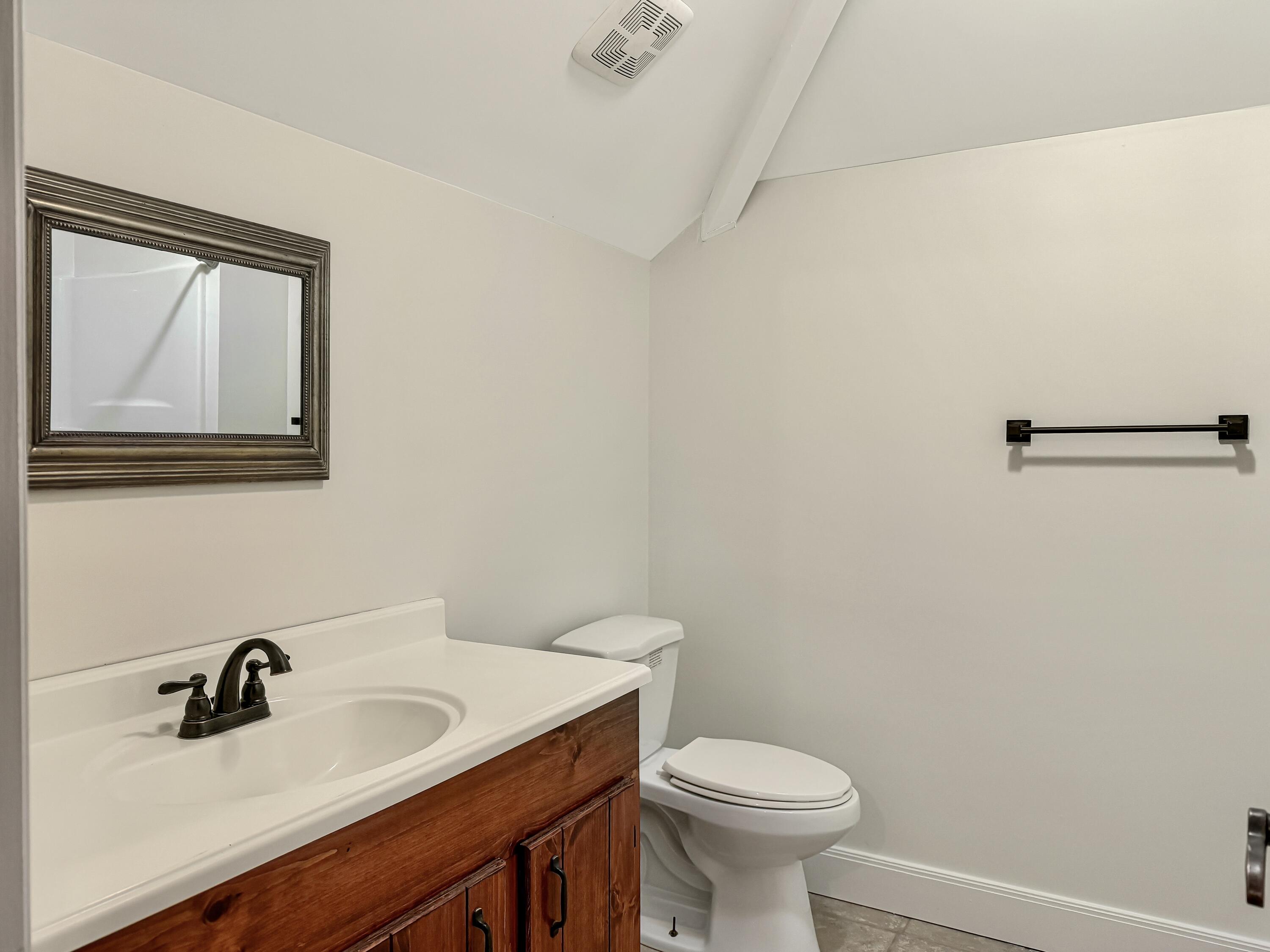 1336-1346 Whitehouse Road Summerville, SC 29486 - Photo 23 of 37 Photo Dec 18 2025, 10 19 16 AM