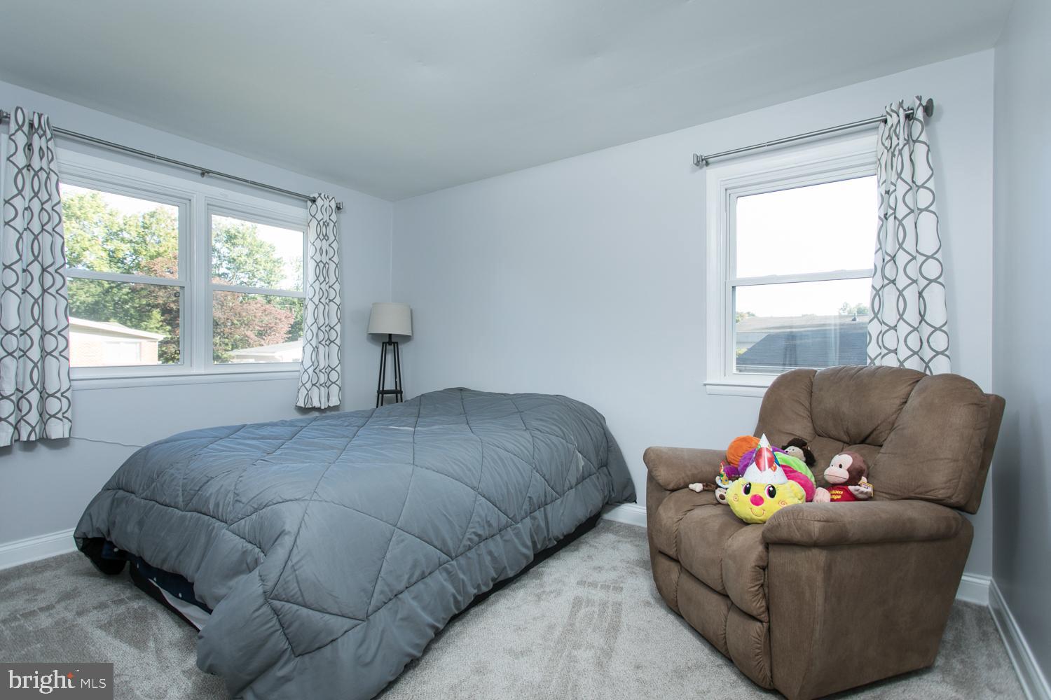 3309 Kenjac Road Baltimore, MD 21244 - Photo 22 of 42 Great Natural Light