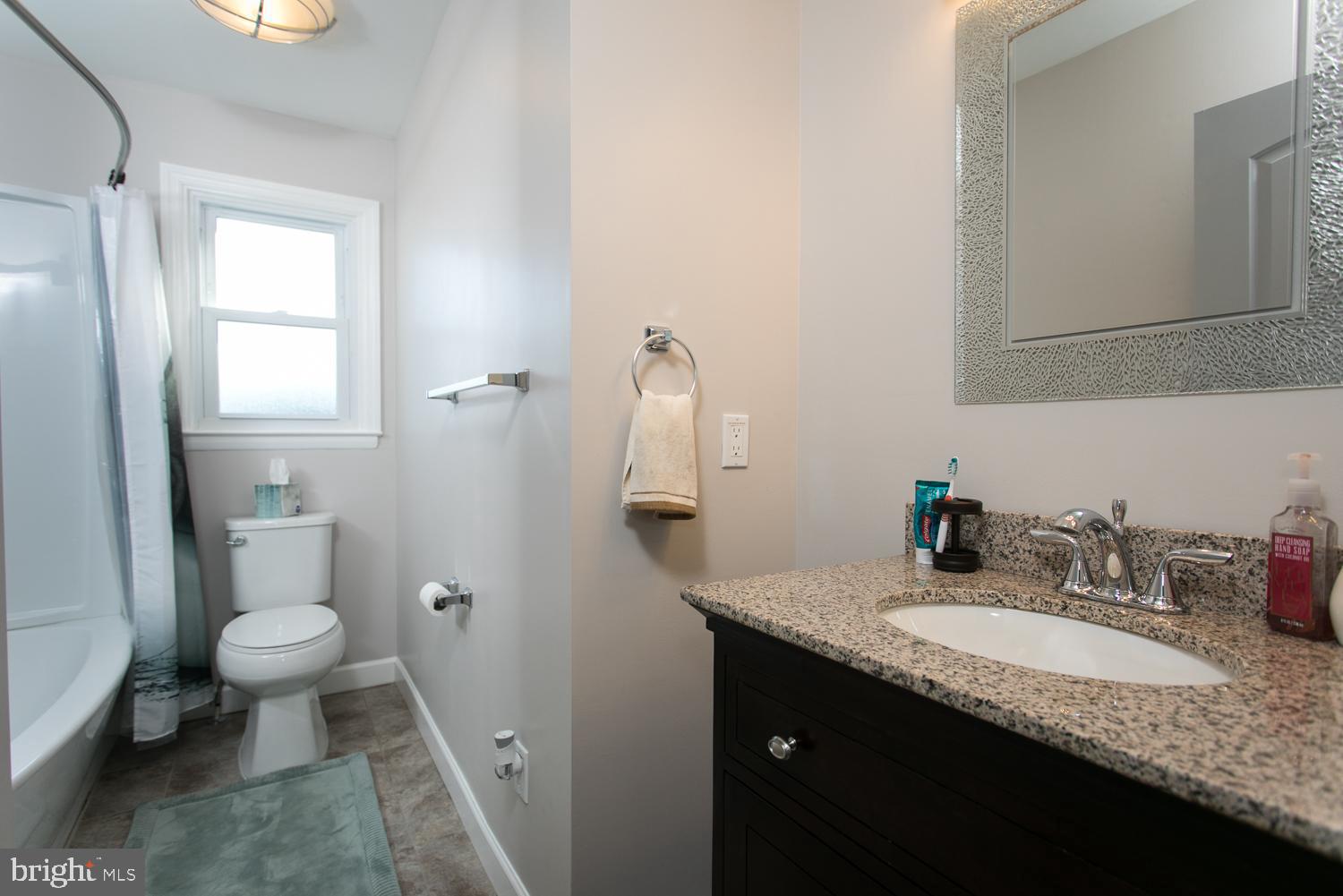 3309 Kenjac Road Baltimore, MD 21244 - Photo 25 of 42 Main Bath With tub/shower