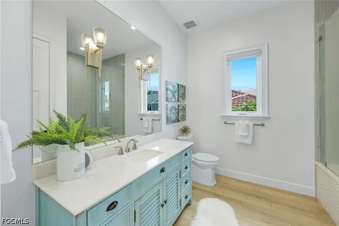 $3,150,000 | 4415 Southeast 20th Place, Cape Coral, FL 33904