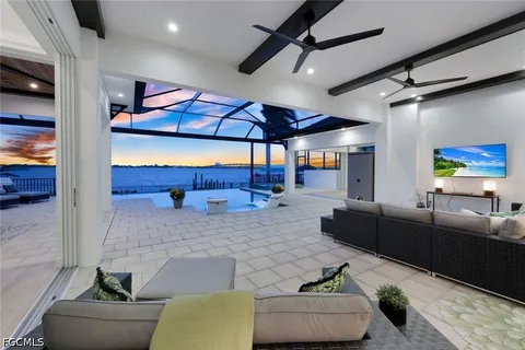 $3,150,000 | 4415 Southeast 20th Place, Cape Coral, FL 33904