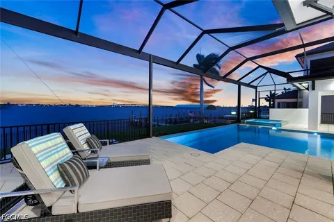 $3,150,000 | 4415 Southeast 20th Place, Cape Coral, FL 33904