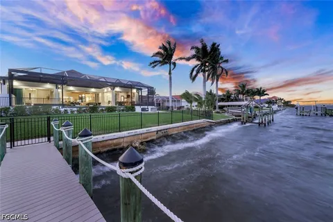 $3,150,000 | 4415 Southeast 20th Place, Cape Coral, FL 33904