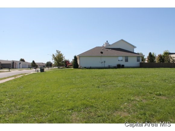 2800 Mansion Road Springfield, IL 62711 - Photo 3 of 3