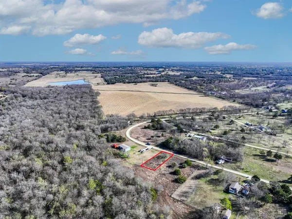 a view of a sky view