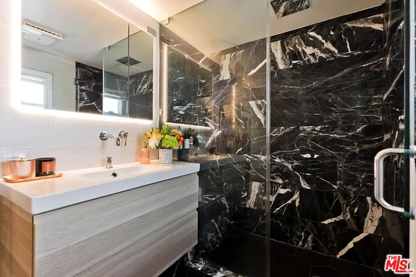 $495,000 | 8155 Manitoba Street, Unit 12, Playa del Rey, CA 90293