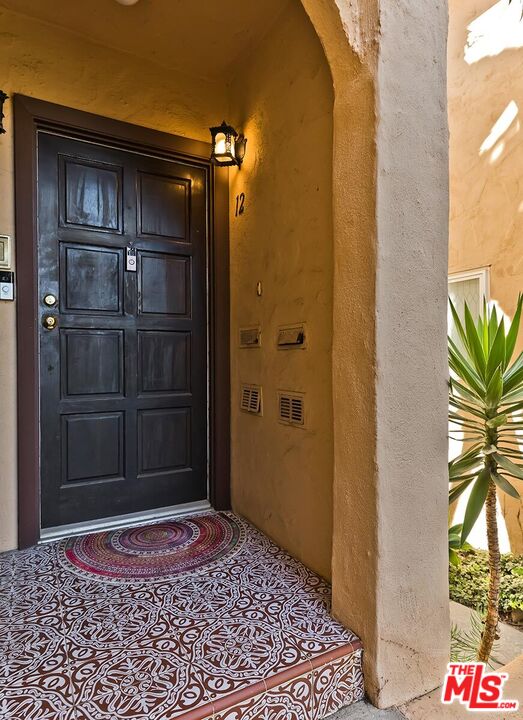 8155 Manitoba Street, Unit 12 Playa del Rey, CA 90293 - Photo 7 of 12