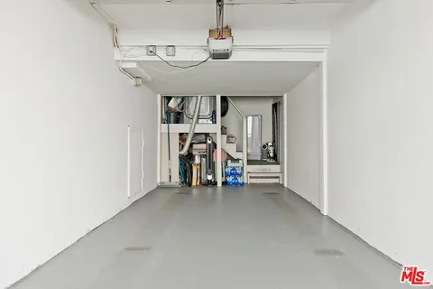 $489,000 | 8155 Manitoba Street, Unit 12, Playa del Rey, CA 90293