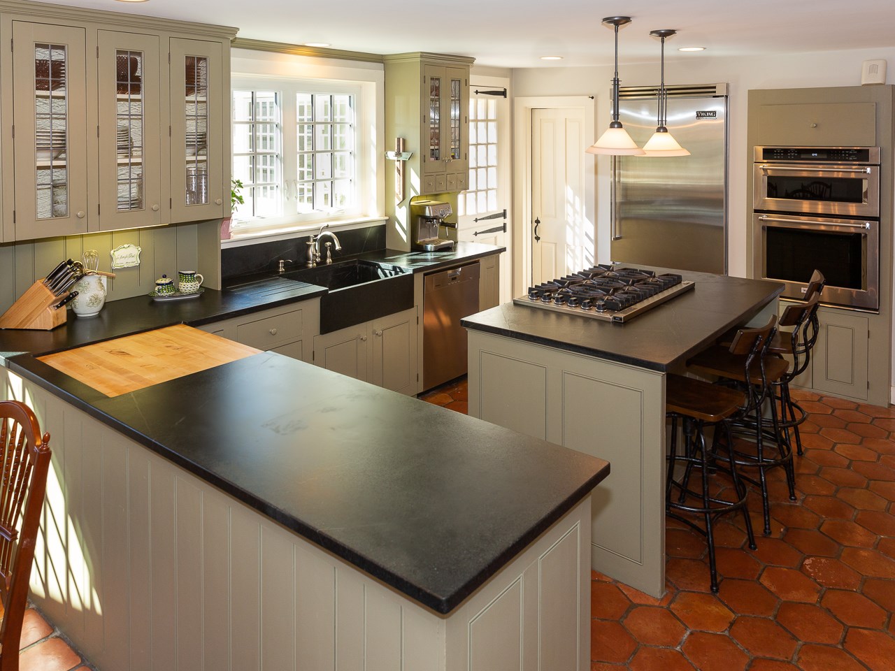 114 Tidewater Farm Road Stratham, NH 03885 - Photo 4 of 37 Gallery Image 4