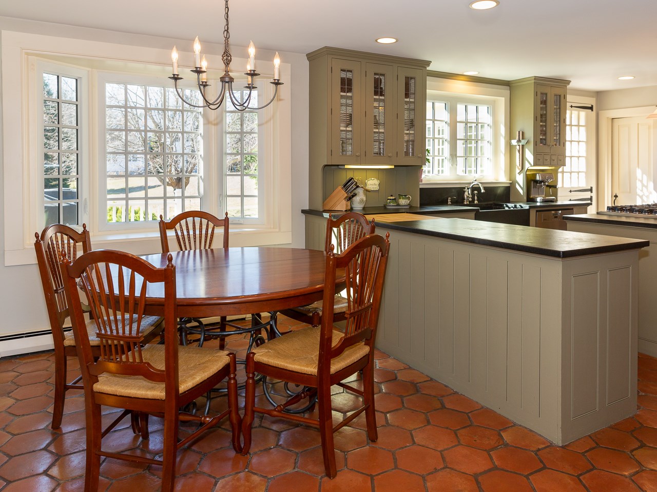 114 Tidewater Farm Road Stratham, NH 03885 - Photo 5 of 37 Gallery Image 5