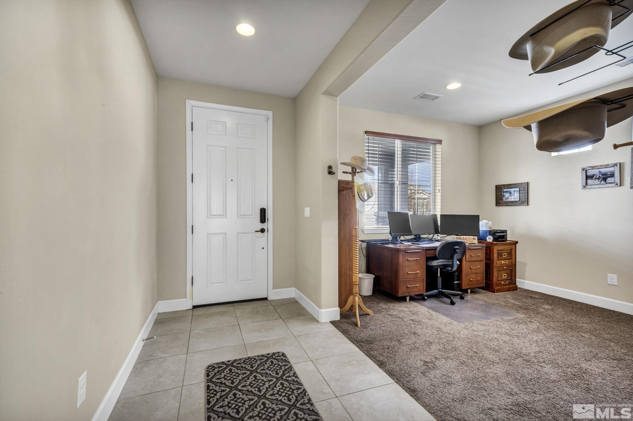 10051 Ignacio Circle Reno, NV 89521 - Photo 5 of 40 Photo 5