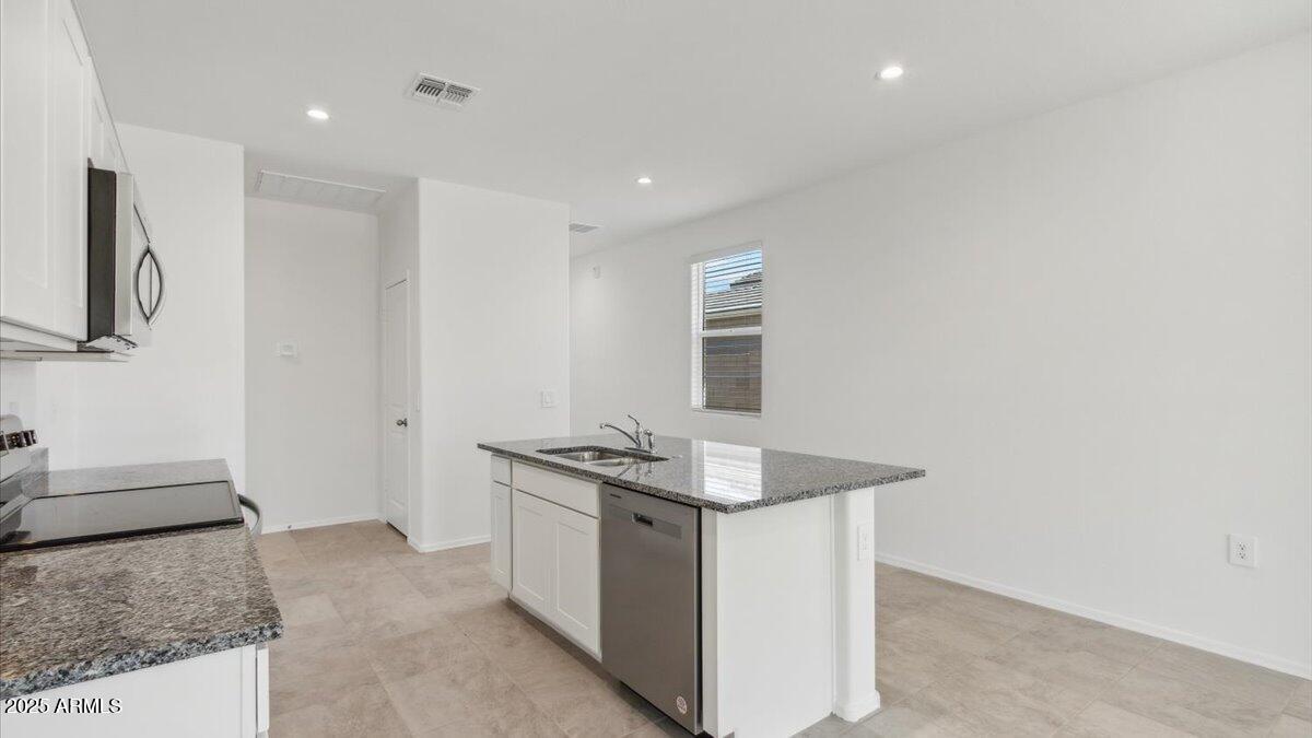 2898 Shepperd Avenue Apache Junction, AZ 85120 - Photo 5 of 16 Caroline kitchen island 2