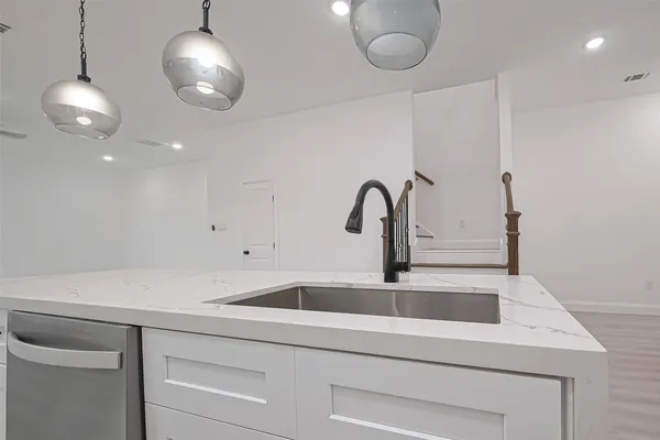 a close view of sink and tap