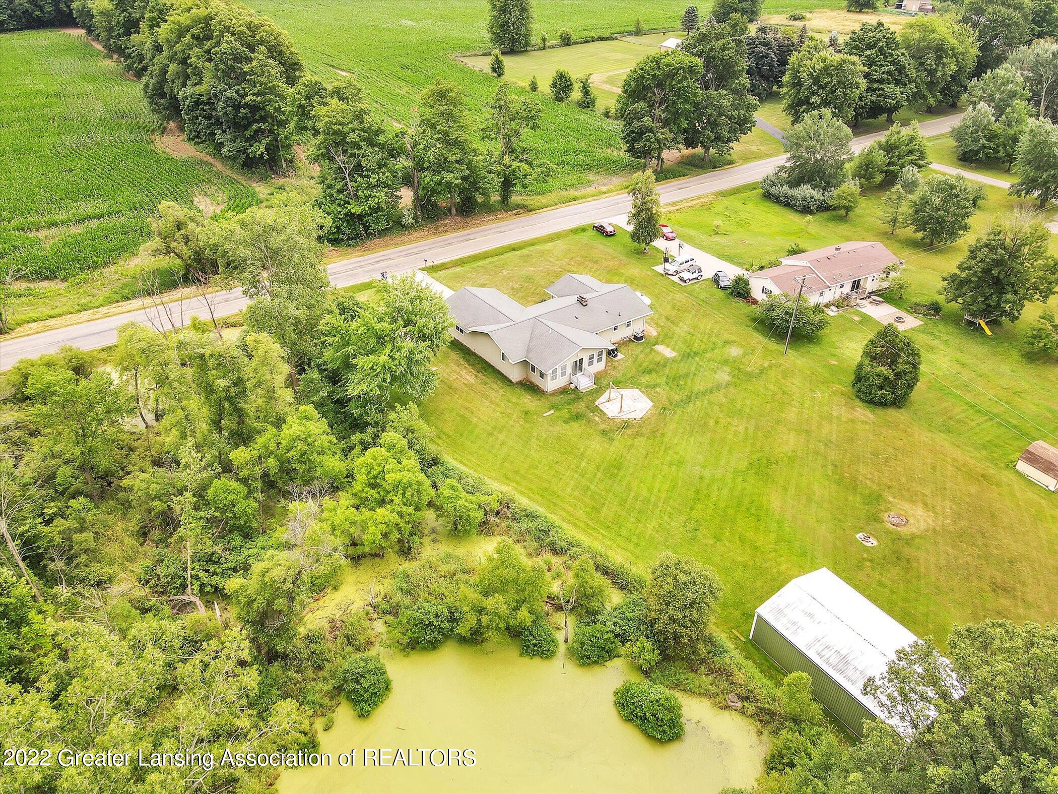 4300 South Cochran Road Charlotte, MI 48813 - Photo 71 of 75 71-4300-S-Cochran-Ave-WindowStill-Real-E