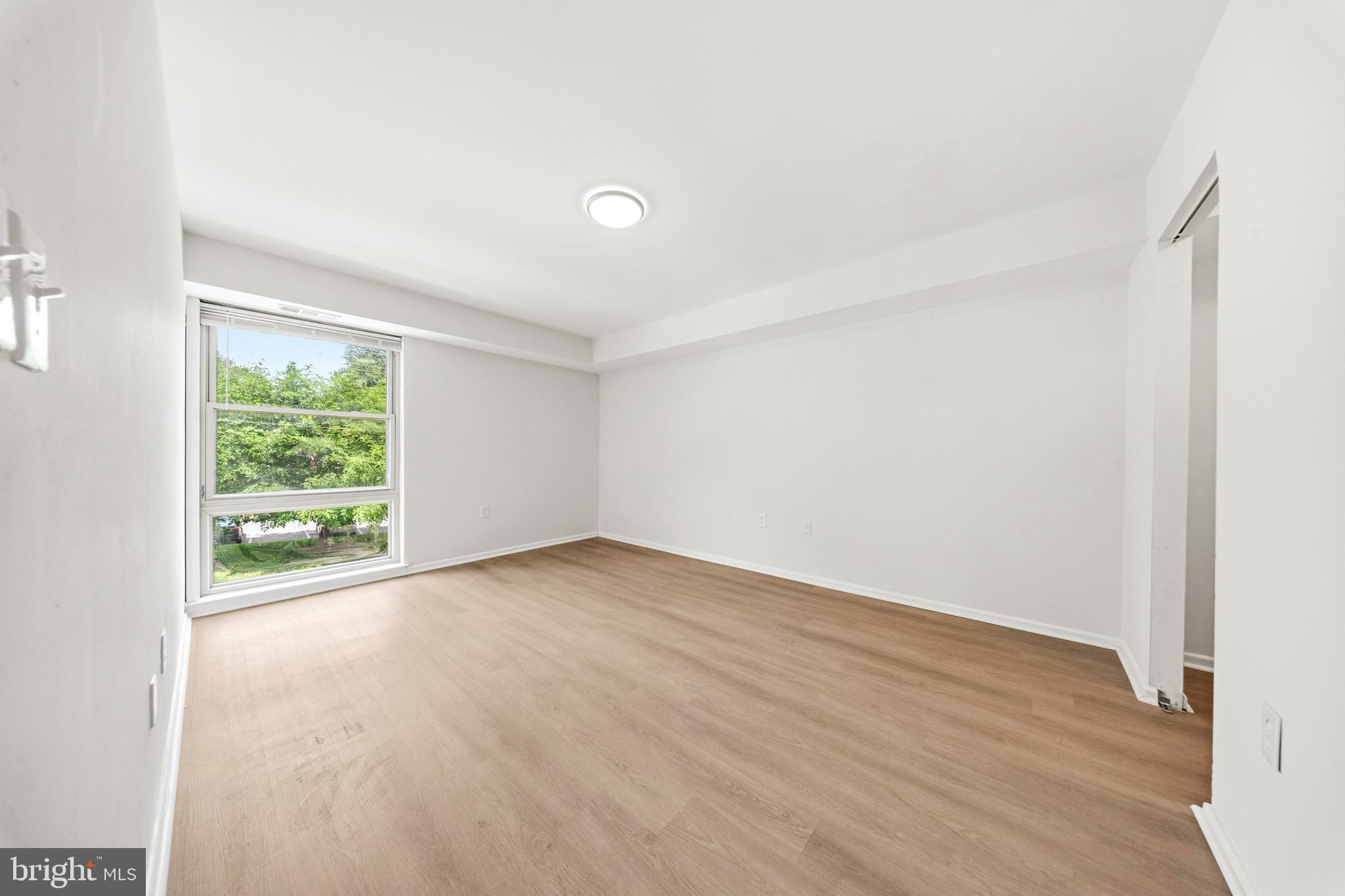 2202 Greenery Lane, Unit 30122 Silver Spring, MD 20906 - Photo 17 of 33 Primary Bedroom