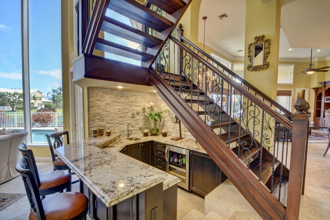 6434 Northwest 31st Way Boca Raton, FL 33496 - Photo 18 of 47 Bar area