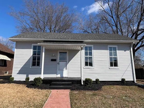 $89,900 | 1022 Barnett Street, Vincennes, IN 47591