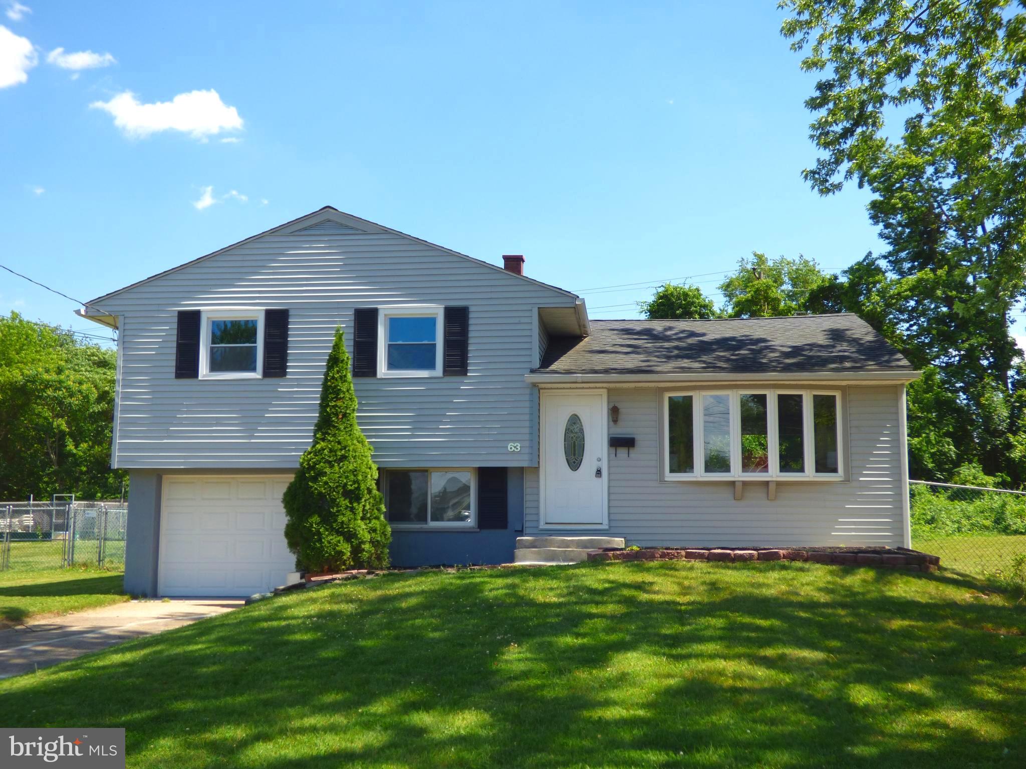 63 Linden Road Burlington, NJ 08016 - Photo 1 of 30