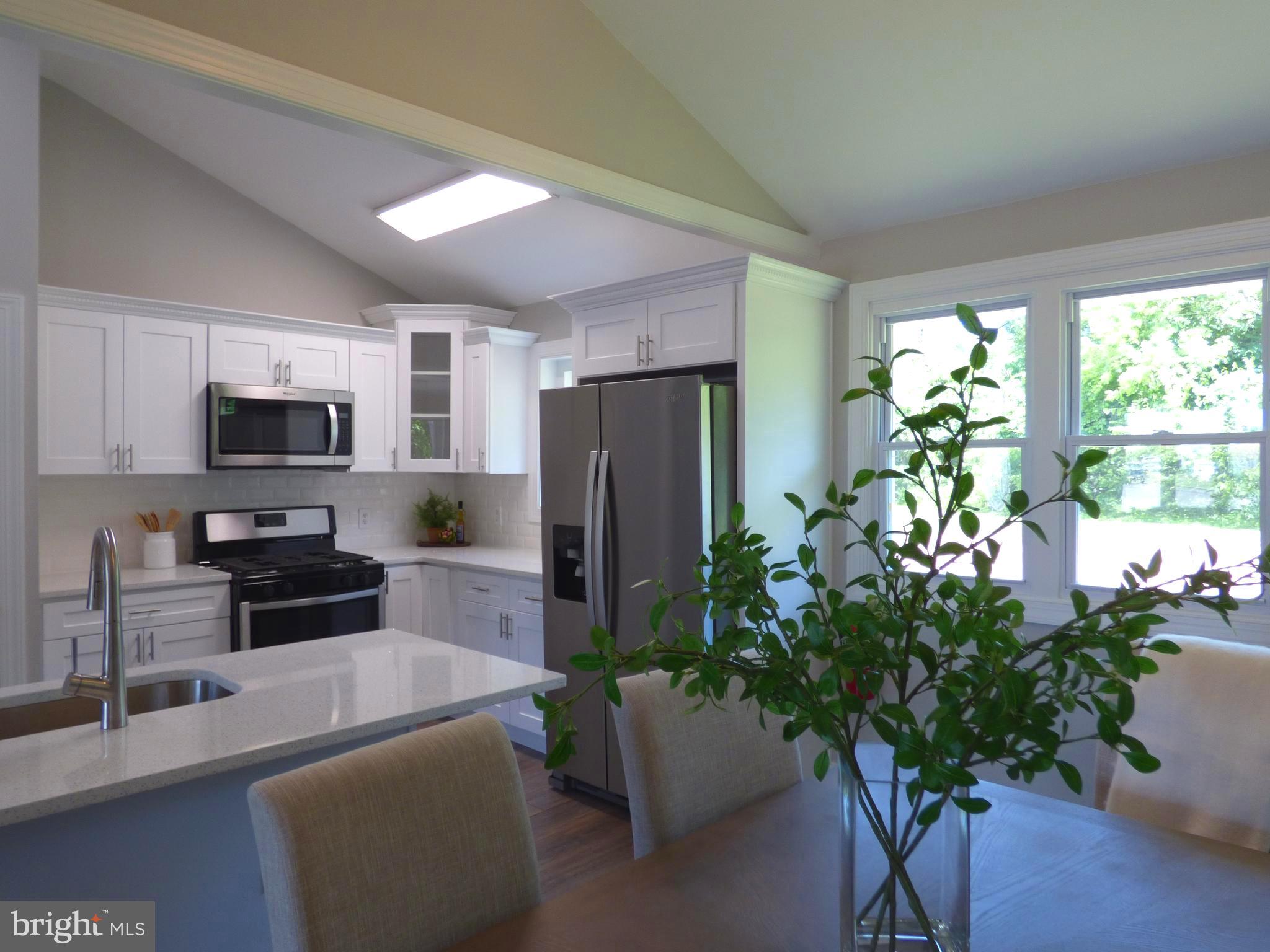 63 Linden Road Burlington, NJ 08016 - Photo 11 of 30